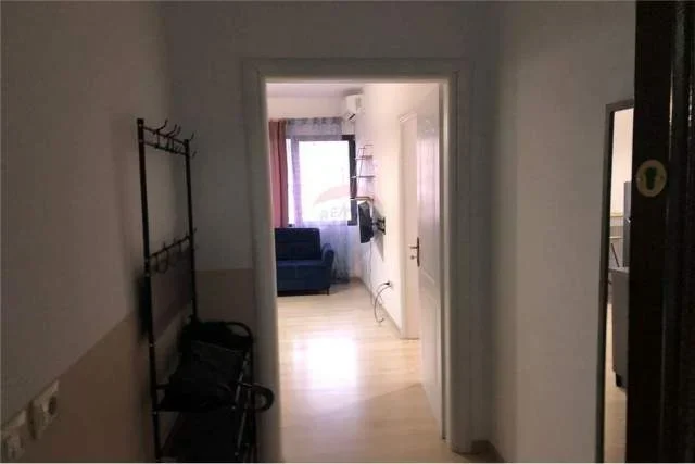 Tirane, jepet me qera apartament Kati 3, 52 m² 350 Euro