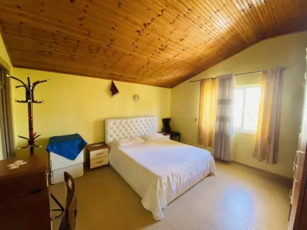 🏡 Shitet Vilë 2-Katëshe | Iliria – Plazh Durrës | Ideale për Banimi & Investim , 263 m² 250.000 Euro