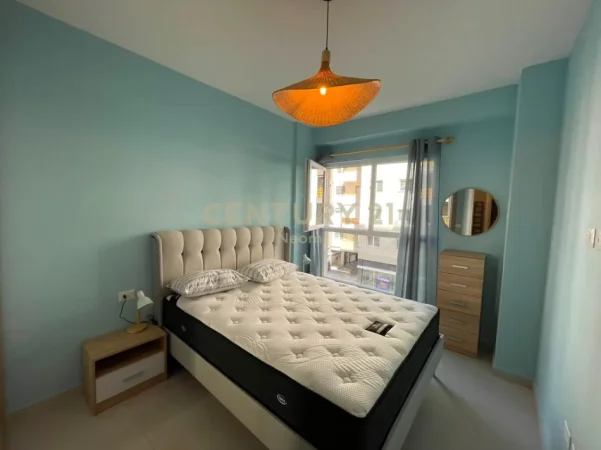 Tirane, jepet me qera apartament 1+1 Kati 2, 73 m² 650 € (laprake dritan hoxha)