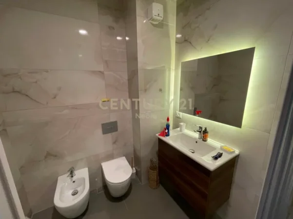 Tirane, jepet me qera apartament 1+1 Kati 2, 73 m² 650 € (laprake dritan hoxha)