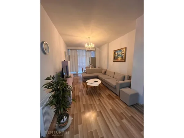 Tirane, shitet apartament 2+1+Ballkon Kati 3, 106 m² 295.000 € 