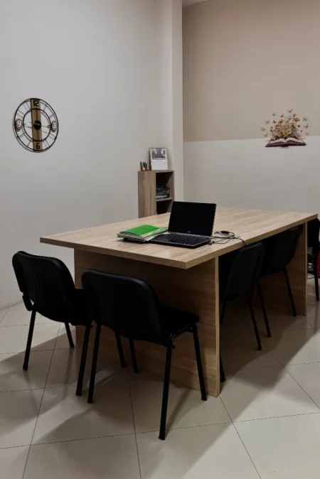 Tirane, shitet dyqan Kati 0, 72 m² 140.000 € (Fresku, ne zonen e Restorantit.)