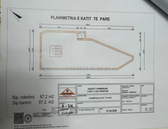 Tirane, jap me qera aktivitet biznesi Kati 2, 275 m² 2.700 € (Sheshi Shqiponja)