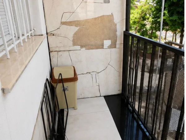 Tirane, shitet apartament 1+1+Ballkon Kati 0, 52 m² 75.000 € 