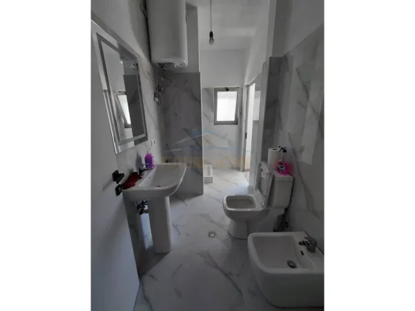Golem, shitet apartament 2+1+Ballkon Kati 2, 66 m² 93.000 € 