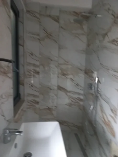Tirane,Shitet Apart bollshëm 2+1+2banjo,pallat ri 2025,kati 10,sip.104 m², Cmimi 360'000€,diskutushëm prane Pazarit Ri rr. Q.Stafa e rr.H.Tasim.Tirane