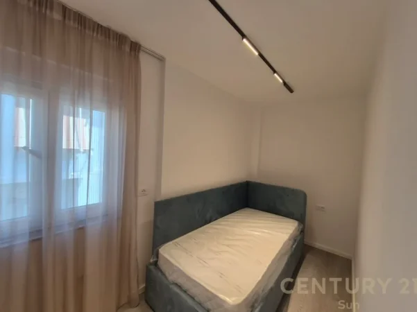 Tirane, shitet apartament 2+1 Kati 4, 64 m² 210.000 € (ish blloku rruga perlat rexhepi)