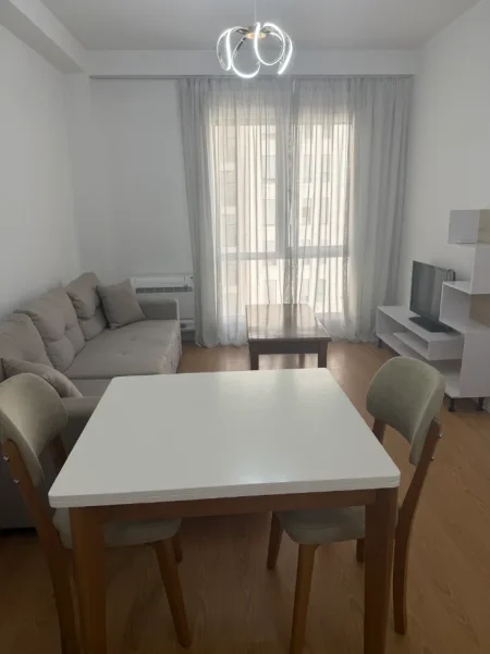 Tirane, jepet me qera nga Pronari, pa-komision apartament 1+1+Ballkon Kati 3, 64 m² 570 € (Don bosko)