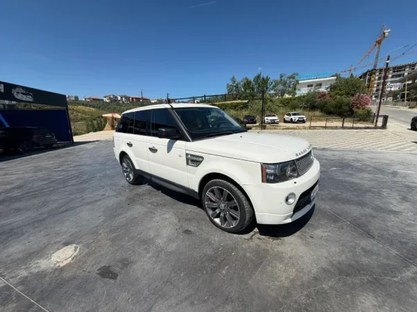Shqiperi, shes makine Range Rover Sport Nafte, e bardhë automatik Klima 2 km 9 €