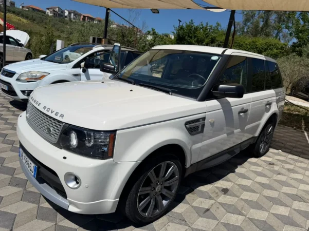 Shqiperi, shes makine Range Rover Sport Nafte, e bardhë automatik Klima 2 km 9 €