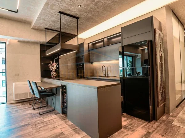 Tirane, shitet apartament 2+1+Aneks+Ballkon Kati 7, 140 m² 650.000 € (AMBASADOR 3 AIR ALBANIA)