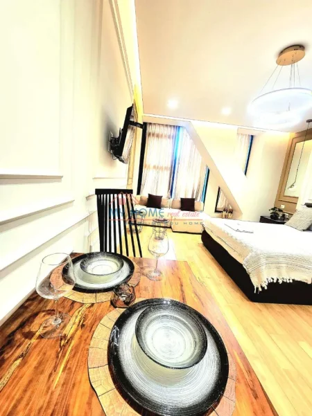 Tirane, shitet apartament 1+1+Ballkon Kati 10, 42 m² 130.000 € (Rruga e Kavajes)