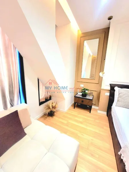 Tirane, shitet apartament 1+1+Ballkon Kati 10, 42 m² 130.000 € (Rruga e Kavajes)