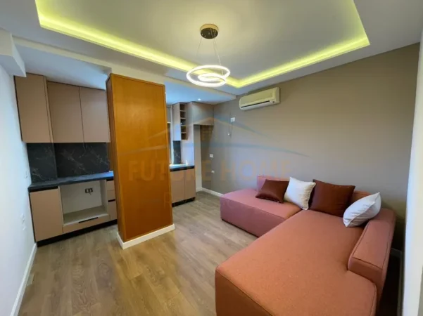 Tirane, Shiten 3 Apartamente 1+1,  Kati 5, 123 m² 327.000 € (21 Dhjetori (Mozaiku))