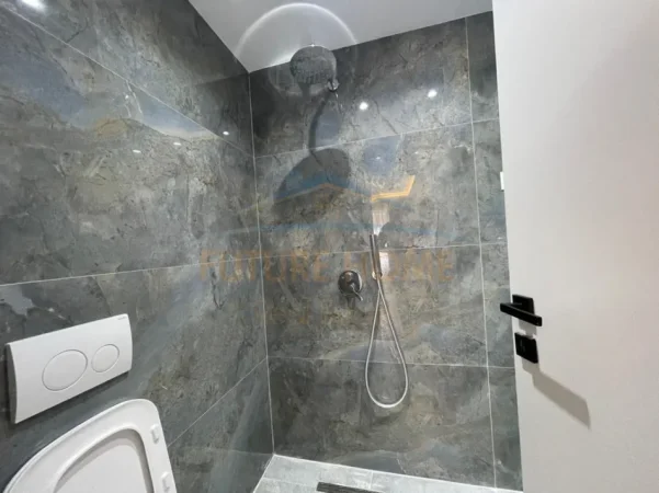 Tirane, Shiten 3 Apartamente 1+1,  Kati 5, 123 m² 327.000 € (21 Dhjetori (Mozaiku))