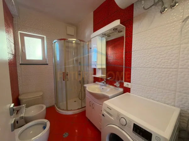 Durres Plazh, shitet apartament 2+1 Kati 6, 114 m² 390.000 € (Plazh Iliria Durres)