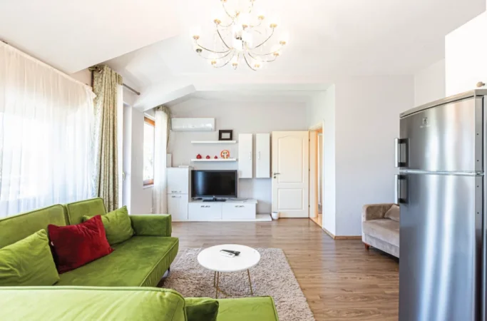 🌇 Me Qira: Apartament Fantastik ✨️ 2+1+2Wc & 2 Parkime 700€/Muaj (Liqeni Artificial - Shkolla Willson) Pamje Panoramike nga Liqeni 🏞️