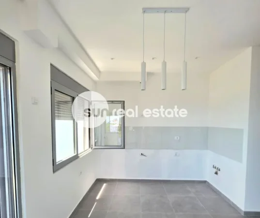 Ulqin, shitet apartament 1+1+Ballkon Kati 4, 52 m² 130.000 € (ULQIN)