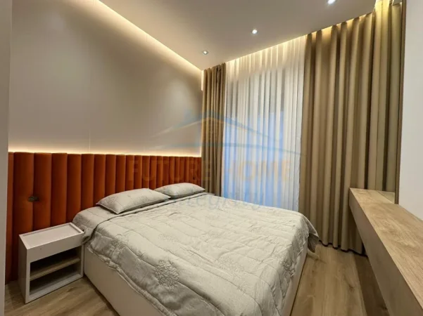 Tirane, shitet apartament 1+1 Kati 3, 45 m² 100.000 € (Rezidenca Oxa)
