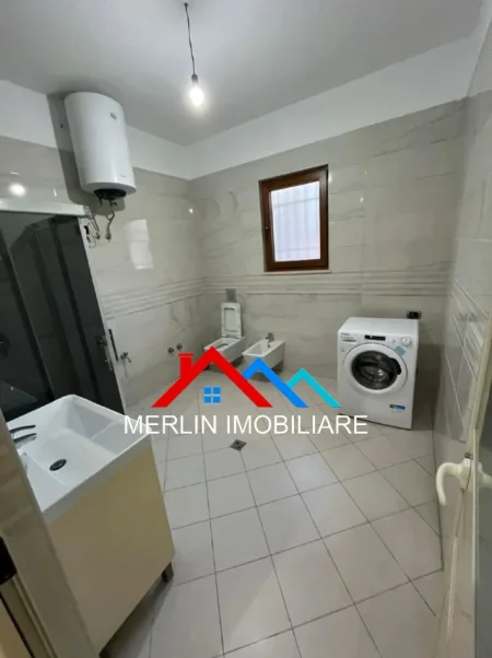 Shqiperi, jepet me qera apartament 2+1+Ballkon Kati 3, 100 m² 475 € (KODRA E PRIFTIT,RRUGA DISHA)