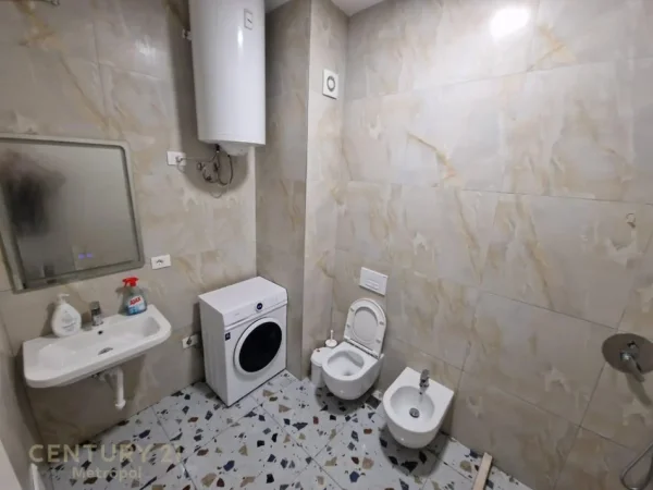 Tirane, jepet me qera apartament 1+1 Kati 2, 50 m² 450 € (Ali Demi Metropol142643)