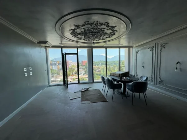 Tirane, shitet apartament 2+1+2 + Depo,  Kati 3, 123 m² 580.000 € (Liqeni Artificial)