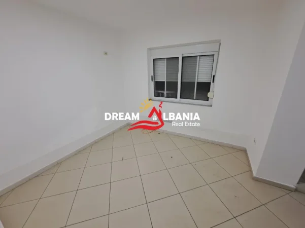 Tirane, shes ambjent biznesi Kati 2, 86 m² 250.000 € (Myslym shyri)