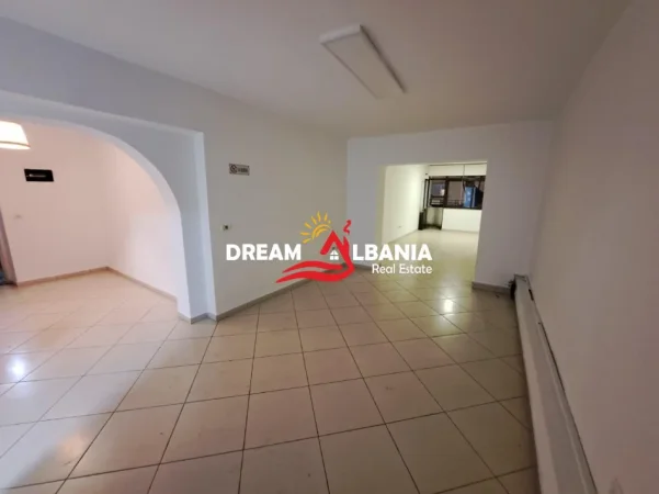 Tirane, shes ambjent biznesi Kati 2, 86 m² 250.000 € (Myslym shyri)