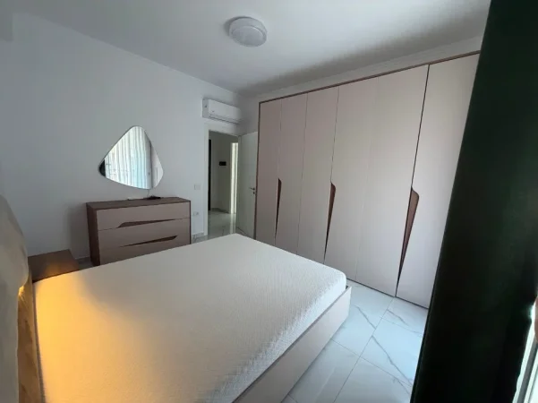 Tirane, jepet me qera apartament 1+1 Kati 4, 77 m² 500 € (Astir)