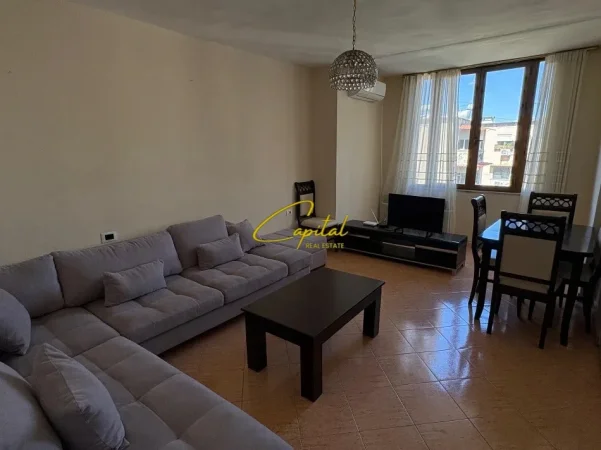 Tirane, jepet me qera apartament 2+1 Kati 5, 75 m² 550 € (SHKOLLA E BALETIT)