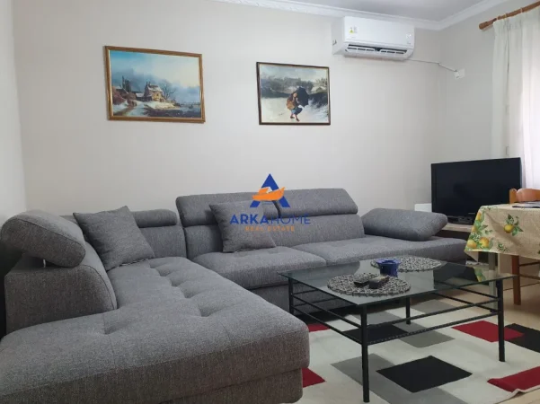 Tirane, shitet apartament 2+1+Ballkon Kati 2, 75 m² 180.000 € 