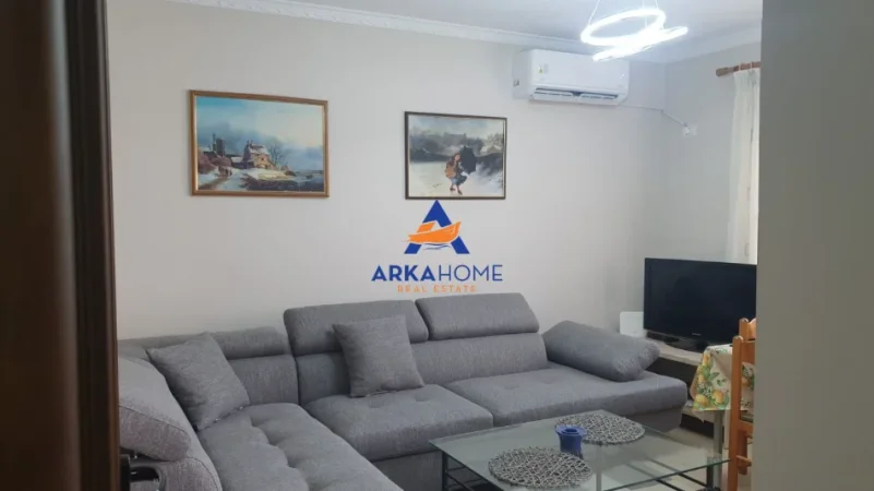Tirane, shitet apartament 2+1+Ballkon Kati 2, 75 m² 180.000 € 