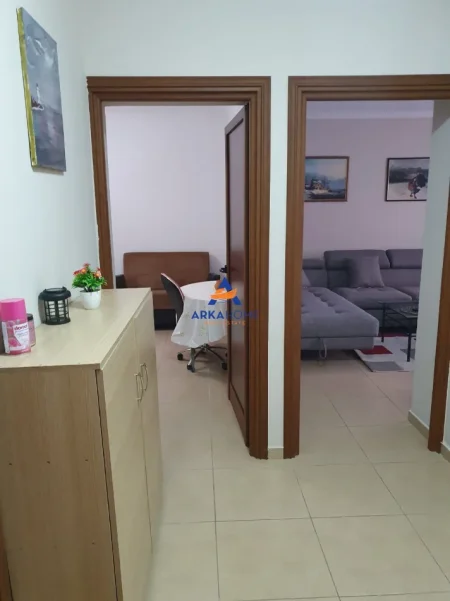 Tirane, shitet apartament 2+1+Ballkon Kati 2, 75 m² 180.000 € 