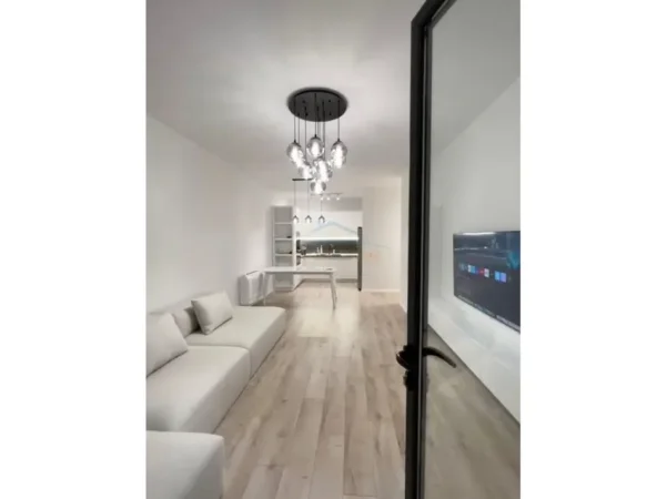 Tirane, shitet apartament 2+1 Kati 1, 113 m² 275.000 € (UNAZA E RE)