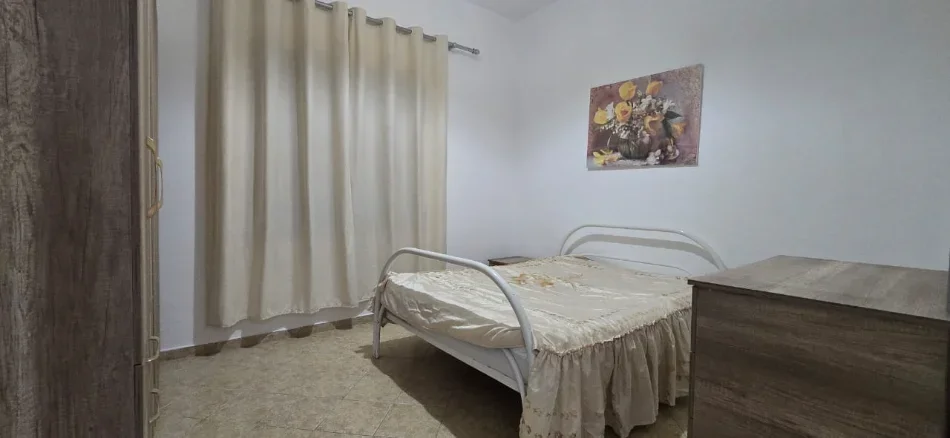 Tirane, jepet me qera apartament 1+1 ,Kati 1, 50 m² 330 € (Bulevardi i Ri)