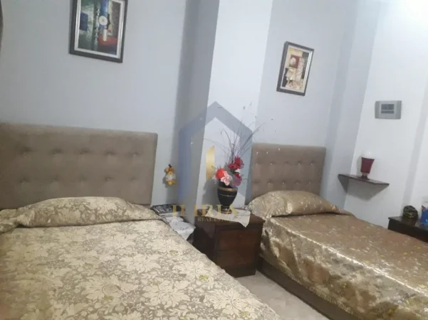 Tirane, shitet apartament 2+1+Ballkon Kati 7, 100 m² 235.000 € (Apartament 2+1 për shitje tek Rruga e Kavajes)
