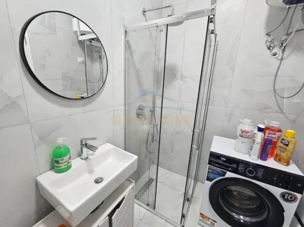 Tirane, jepet me qera apartament 1+1 Kati 3, 41 m² 400 € (FRESK , Residenca OXA)