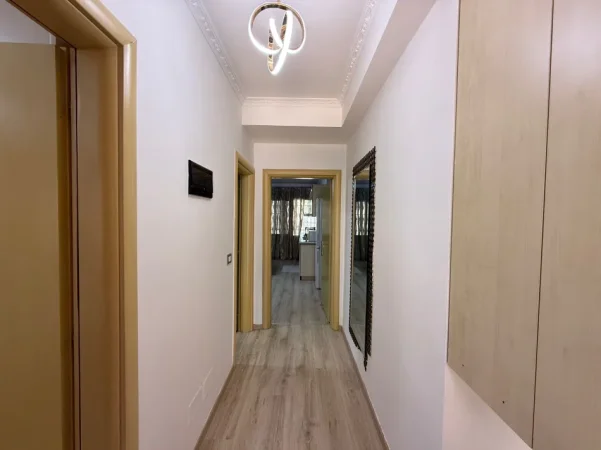 Tirane, shitet apartament 1+1 Kati 1, 50 m² 114.000 € (Perballe shkolles VACE ZELA)