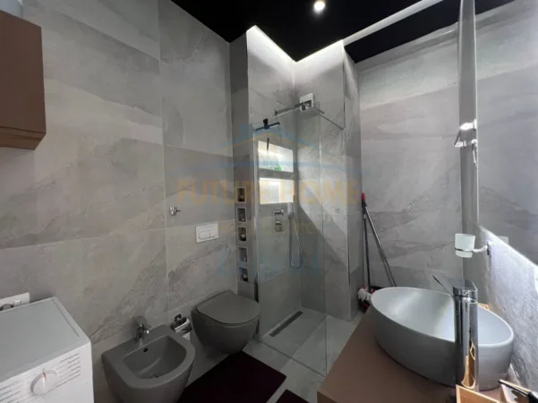 jap me qera apartament 1+1+Ballkon Kati 4, 74 m² 1.200 € (LIQENI I THATE)