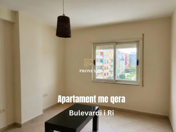 Tirane, jepet me qera apartament 2+1 Kati 3, 100 m² 550 € (Bulevardi i Ri)