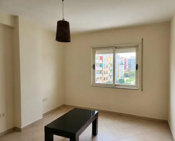 Tirane, jepet me qera apartament 2+1 Kati 3, 100 m² 550 € (Bulevardi i Ri)