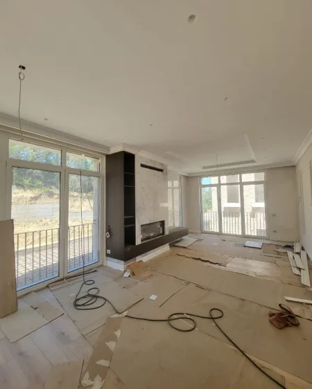 Tirane, jepet me qera Vile 3+1+Aneks+Ballkon , 300 m² 4.000 € (Secret Garden Teg) 3 kateshe