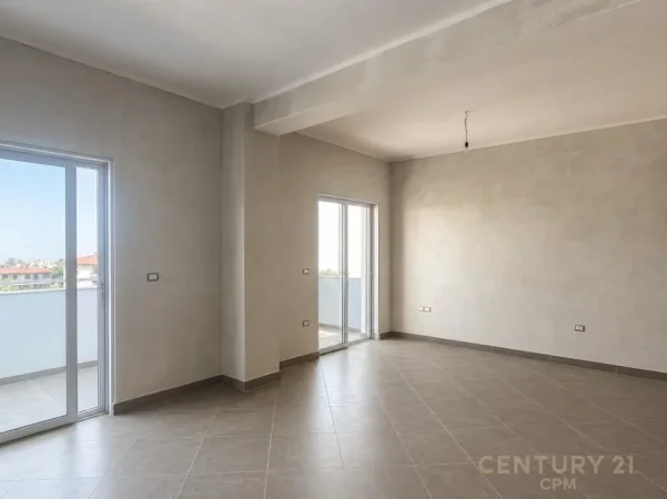 Tirane, shitet apartament 2+1+Ballkon Kati 4, 155 m² 250.000 € (vilat gjermane)