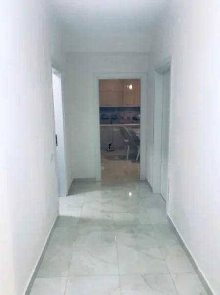 Tirane, jepet me qera apartament 2+1 Kati 2, 105 m² 750 € (SELVIA)