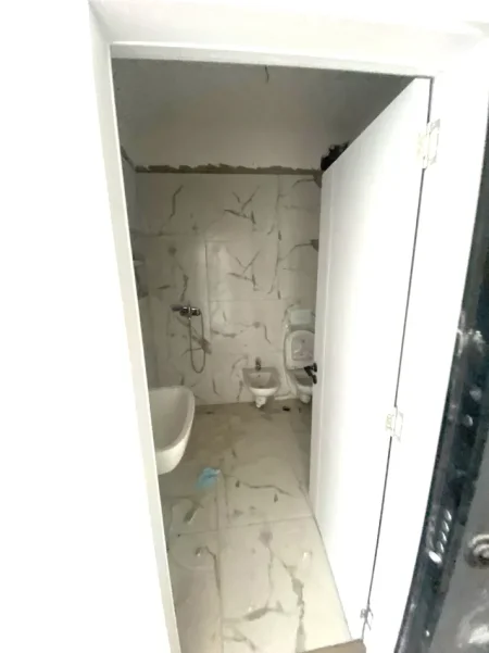 JEPET ME QERA APARTAMENT I RI  1+1 NE 5 MAJI