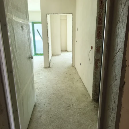 Tirane, shitet apartament 2+1+Ballkon Kati 8, 98 m² 240.001 € (Don Bosko)