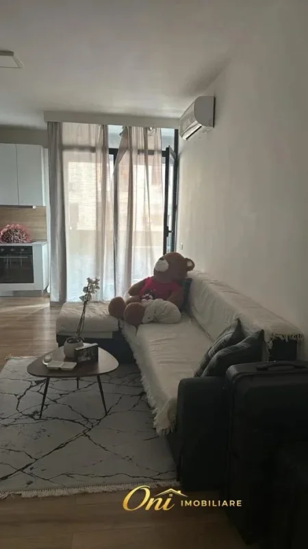 Tirane, jepet me qera apartament 1+1 Kati 3, 70 m² 600 € (KOMPLEKSI PANORAMA)