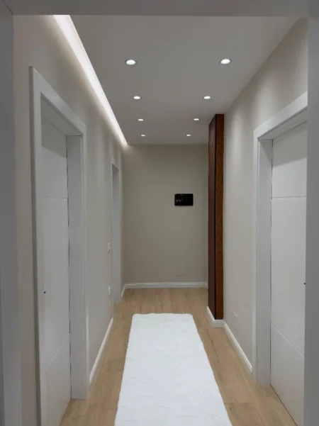 Tirane, shitet apartament 2+1+Ballkon Kati 3, 109 m² (Astir)