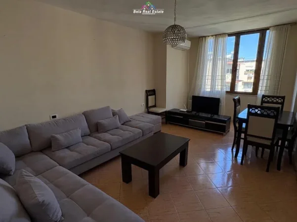 Tirane, jepet me qera apartament 2+1 Kati 2, 75 m² 590 € (shkolla e baletit)
