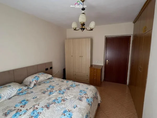 Tirane, jepet me qera apartament 2+1 Kati 2, 75 m² 590 € (shkolla e baletit)